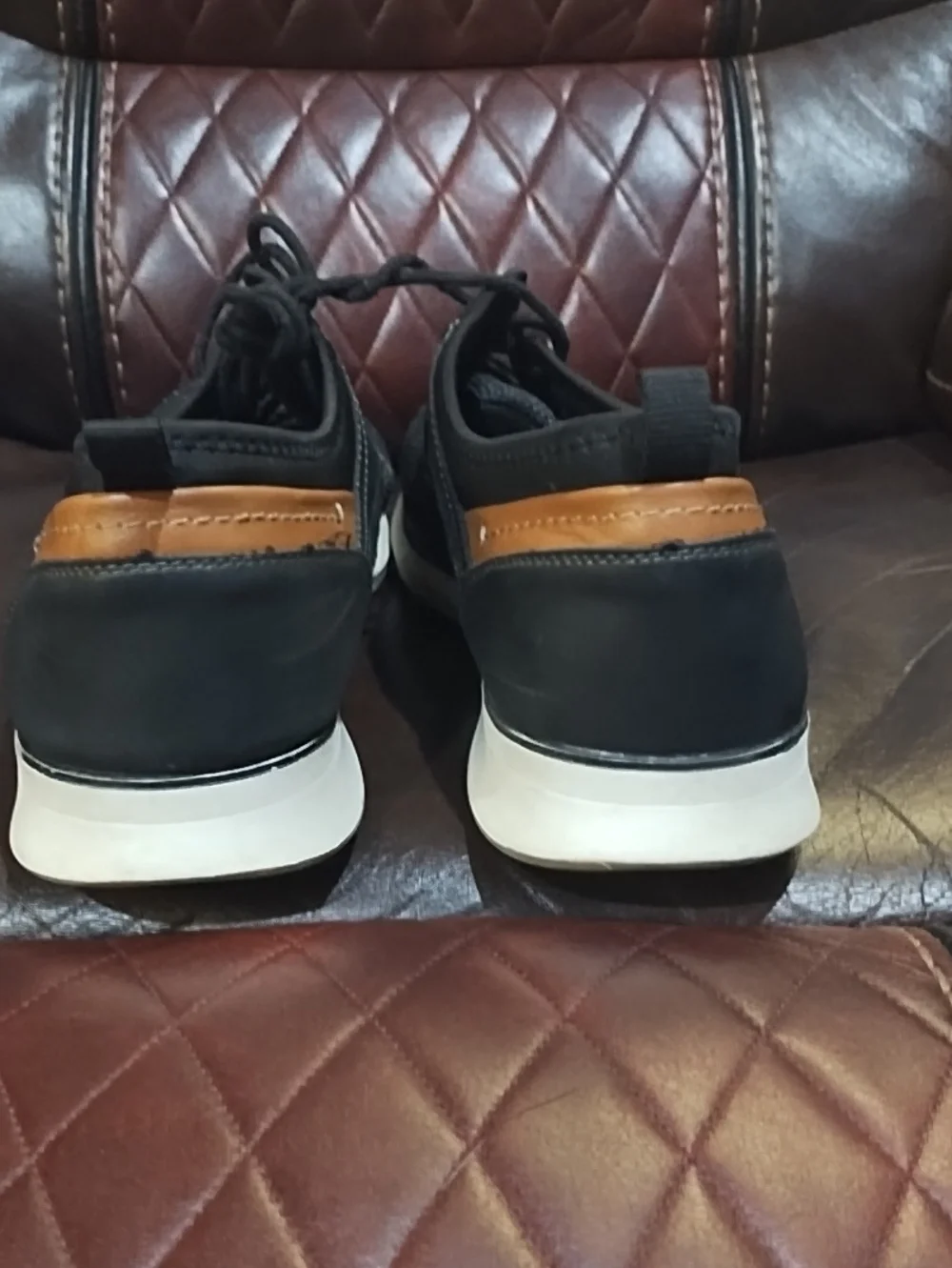 Sonoma Black and Tan Casual Lace Up Sneakers
